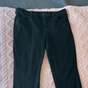 American Eagle - super stretchy- high rise - like new - 16